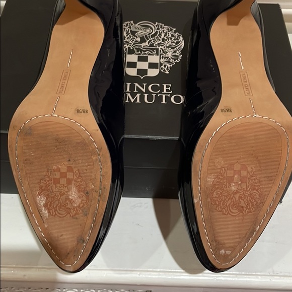 Vince Camuto Heels - Picture 6 of 6